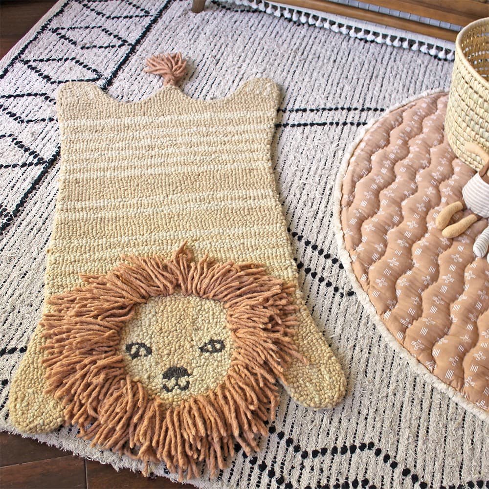 Hand Tufted Wool Animal Shaped Rug