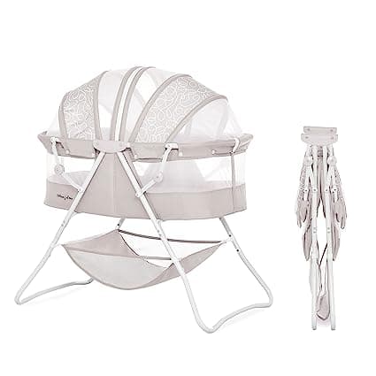 On Me Karley Bassinet in Cool Grey
