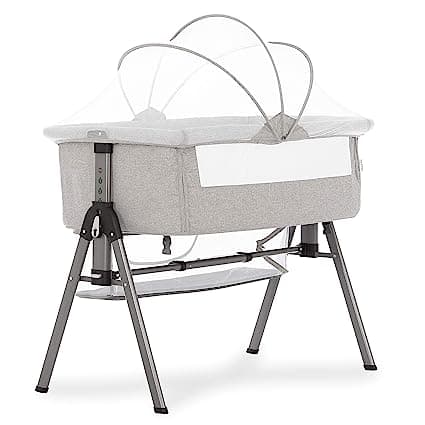On Me Lotus Bassinet and Bedside Sleeper in Grey