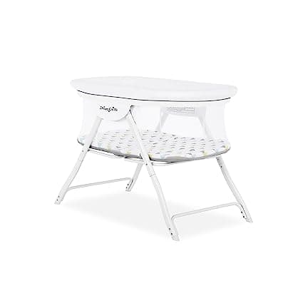 On Me Poppy Traveler Portable Bassinet
