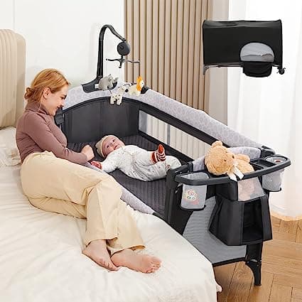 4 in 1 Baby Bassinet Bedside Crib with Diaper Changer