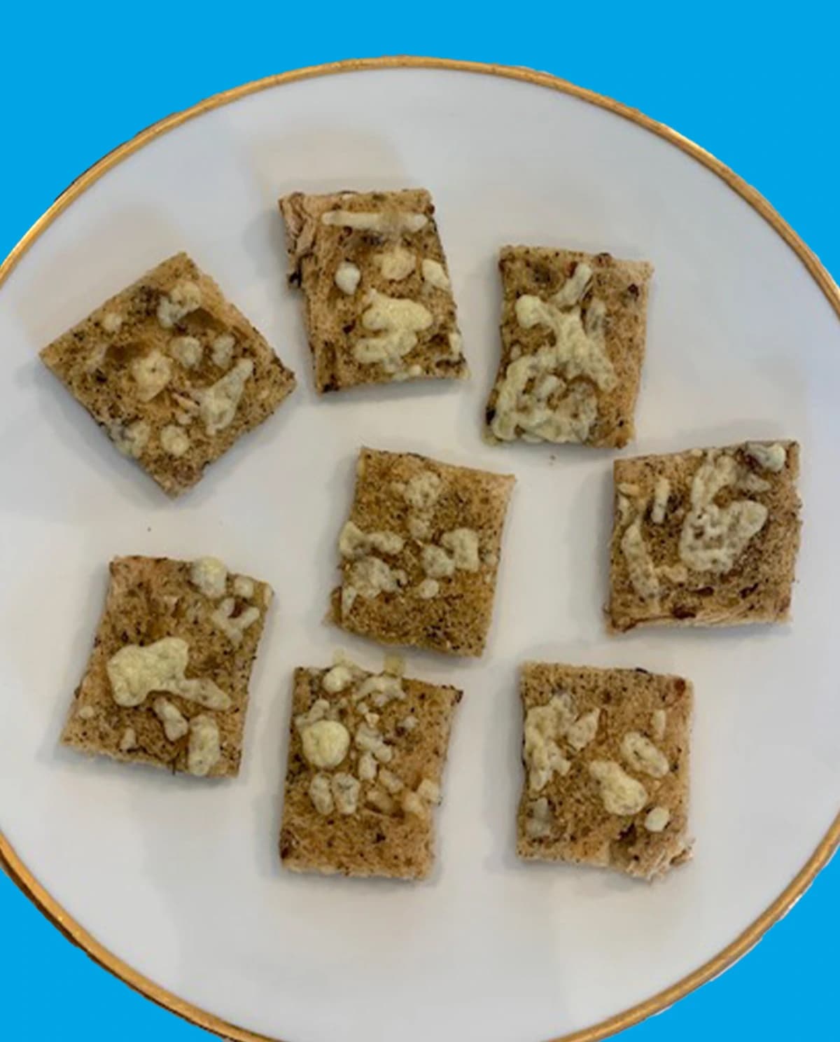 Snacks Cheeesy Garlic + Herb Squares Recip
