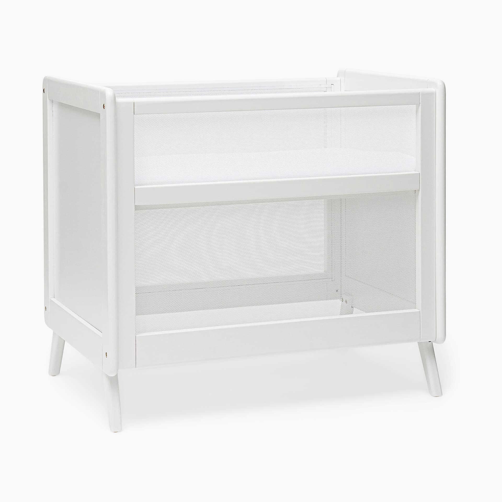 2-in-1 Breathable Mesh Convertible Mini Crib with Mattress