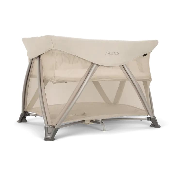 2019 SENA aire Travel Crib